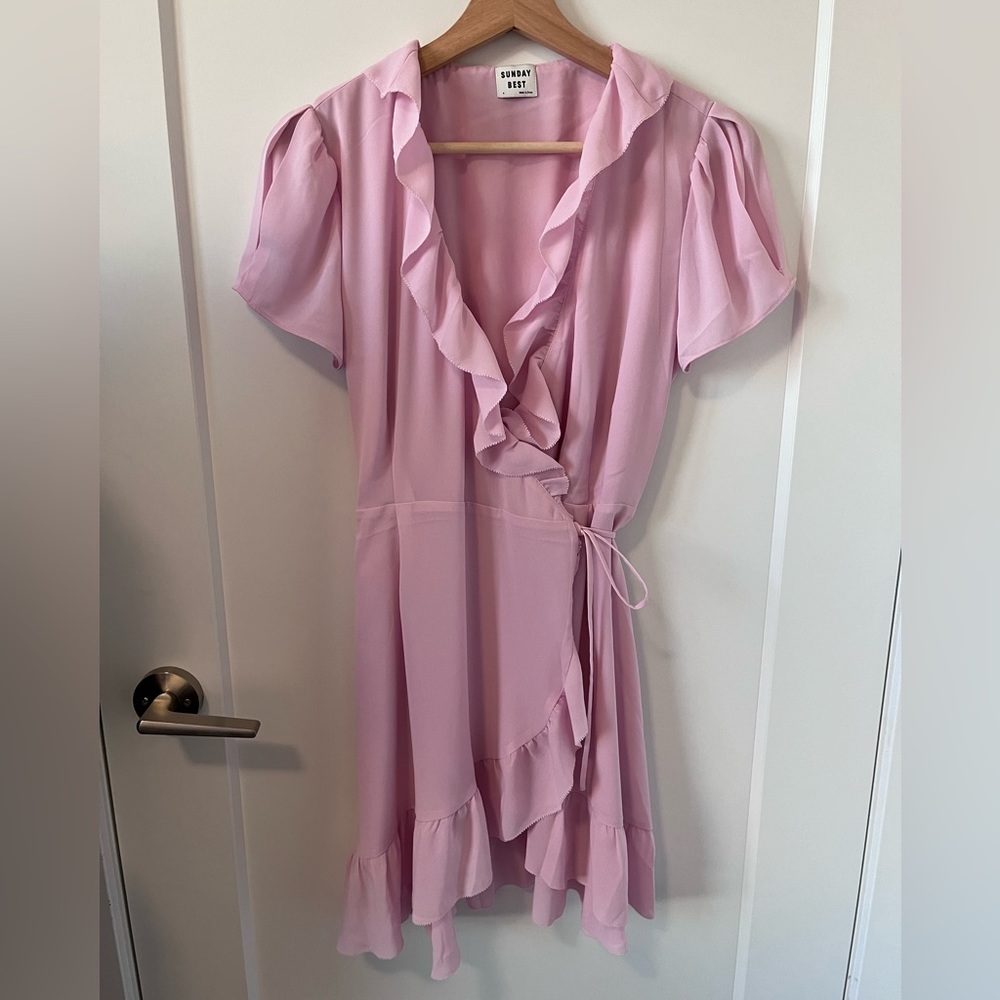 ARITZIA SUNDAY BEST WRAP DRESS